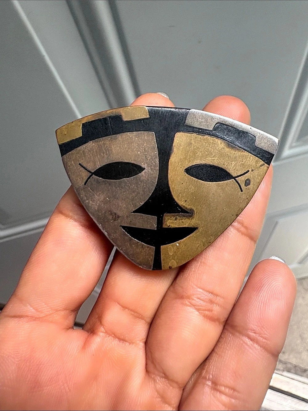Texaco silver onyx brass face Mask Brooch Black & Gold
